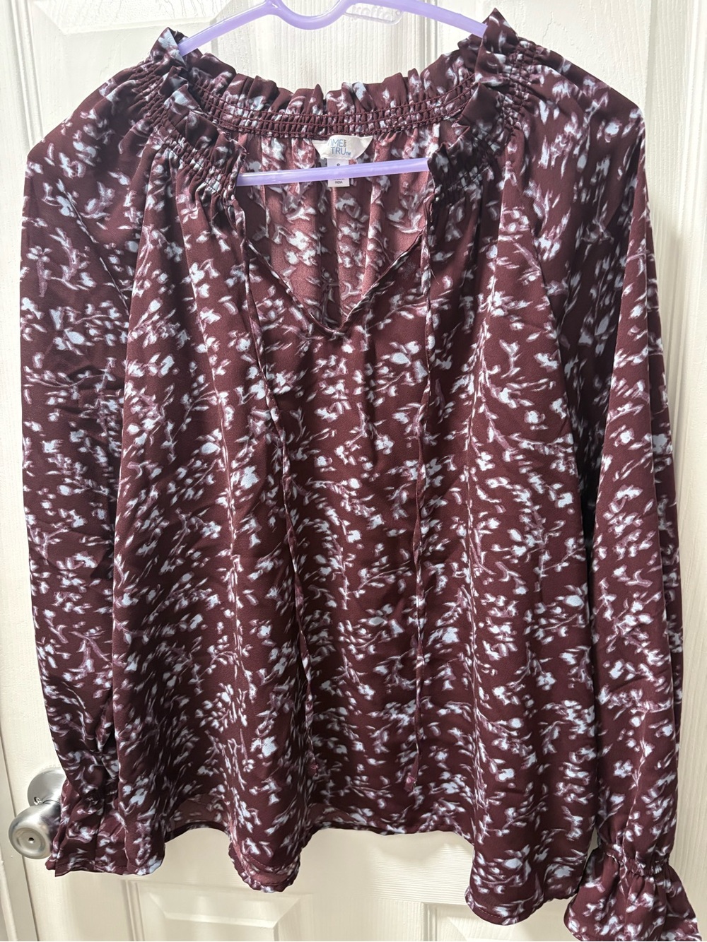 Time and Tru Maroon/Burgundy Floral-Print Long Sleeve Blouse